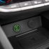 USB zásuvka zabudovateľná na miesto autozapaľovača so zeleným podsvietením